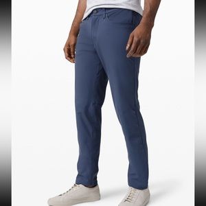 Lululemon men’s ABC classic-fit pant